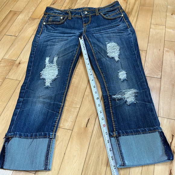 Almost Famous Distressed Crop Jeans - Picture 5 of 9